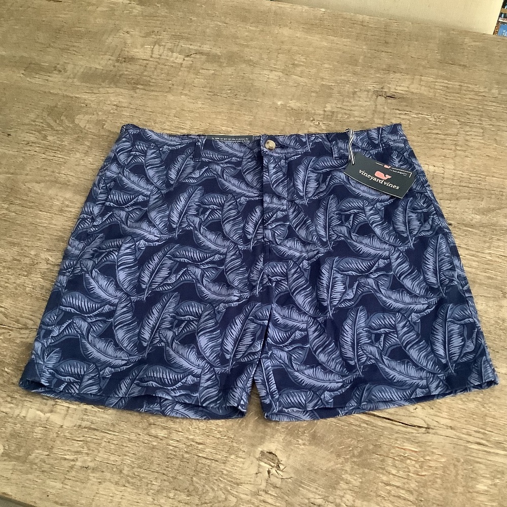 NWT Men's Vineyard Vines 7" Island Short, Deep Bay, 36 Waist